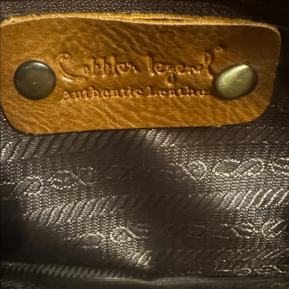 NEW, Cobbler Legend-Elegant Brown Leather Satchel - Picture 2 of 12